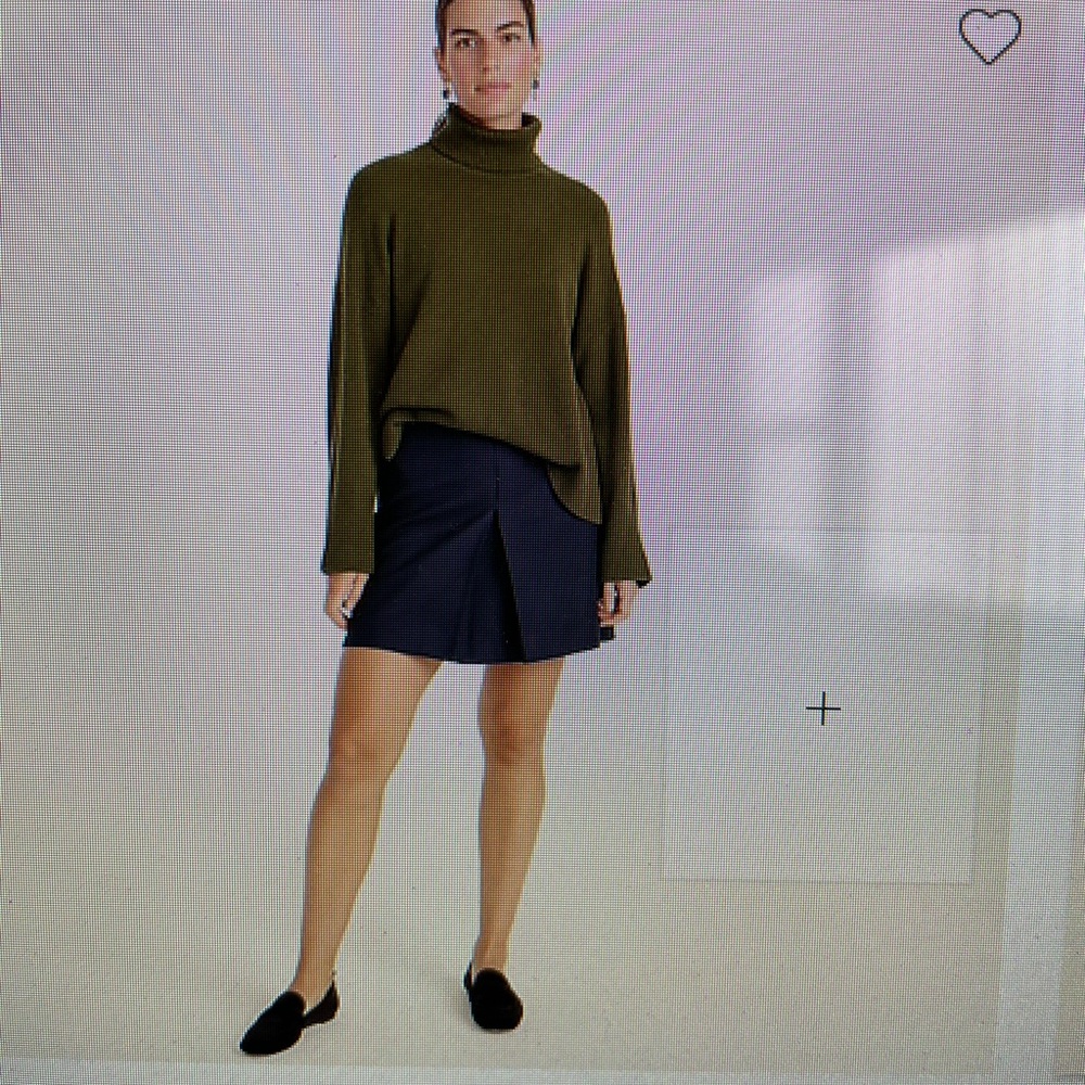 J crew Turtleneck sweater in super soft yarn